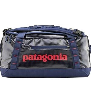 Patagonia black hole duffel 40L